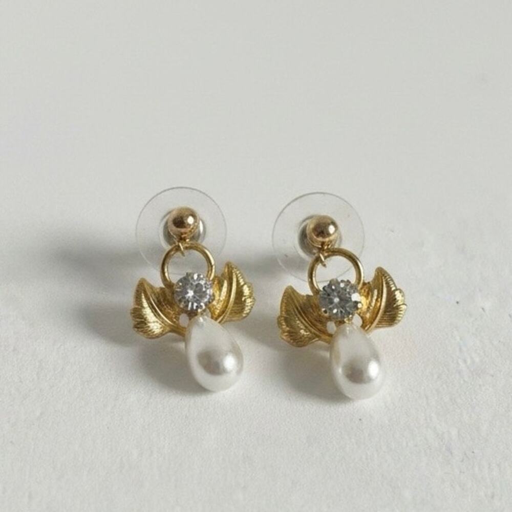 Vintage Gold Tone Leaf Faux Pearl Drop Stud Earrings
